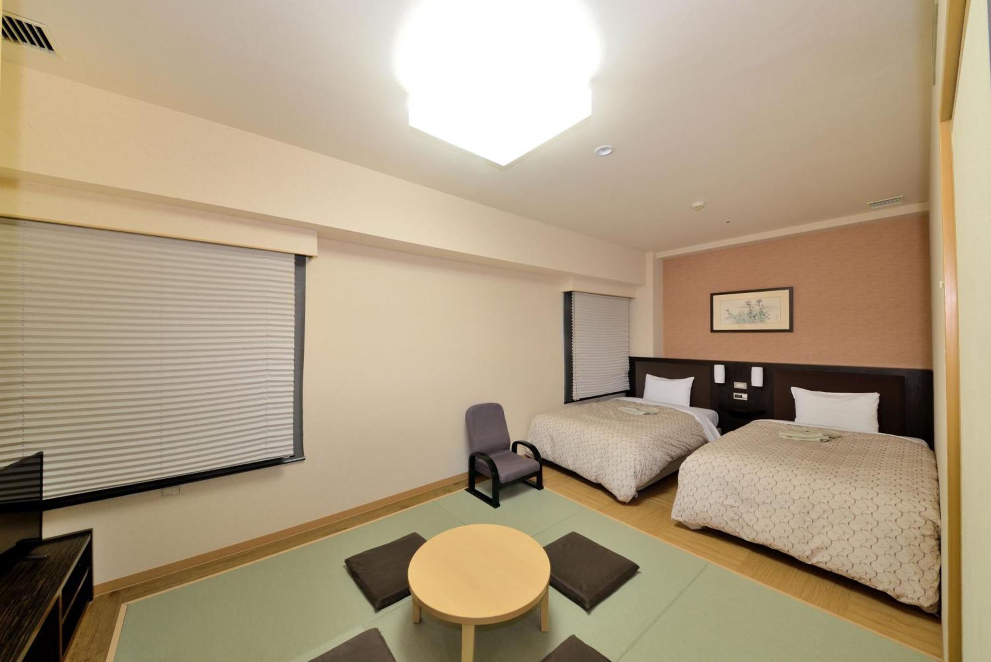 Toyama Manten Hotel Exterior photo